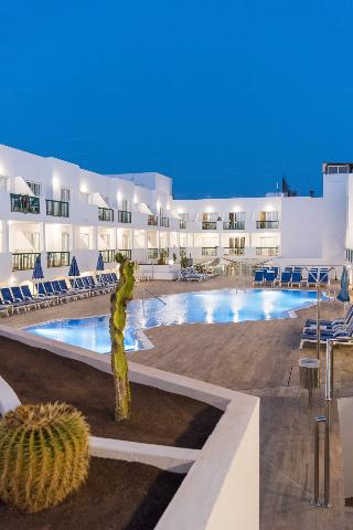 Hotel Dunas Club. Fuerteventura, Spain. Prices and Booking. :: Aventura -  ferðaskrifstofa